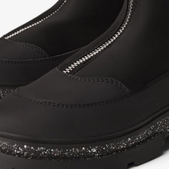 šlastĀ dealšZaraāzipperābootsāš„¾ - Picture 2 of 14